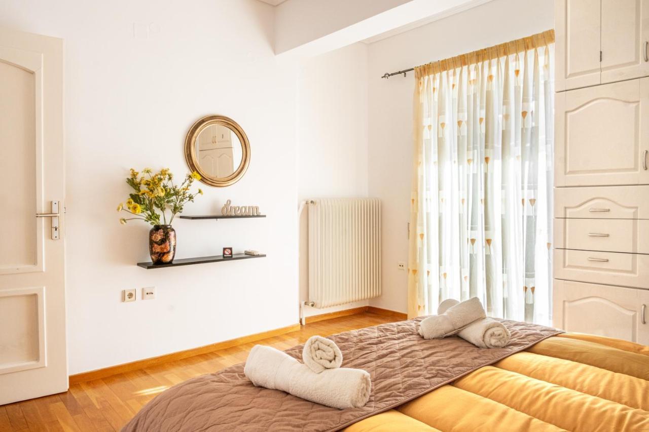 The Home Sweet Home - Family Friendly 2 Floor Apartment Kalamata Exterior foto
