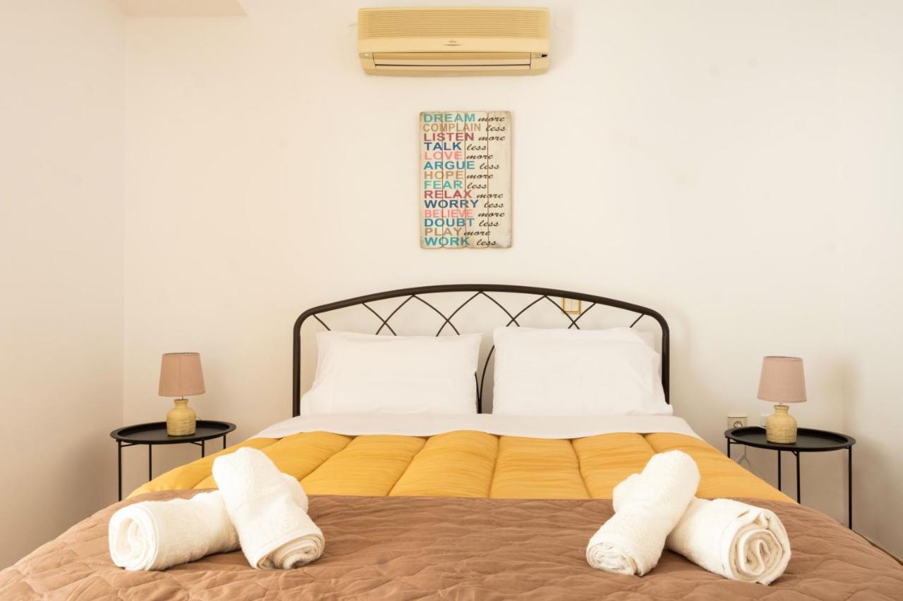 The Home Sweet Home - Family Friendly 2 Floor Apartment Kalamata Exterior foto
