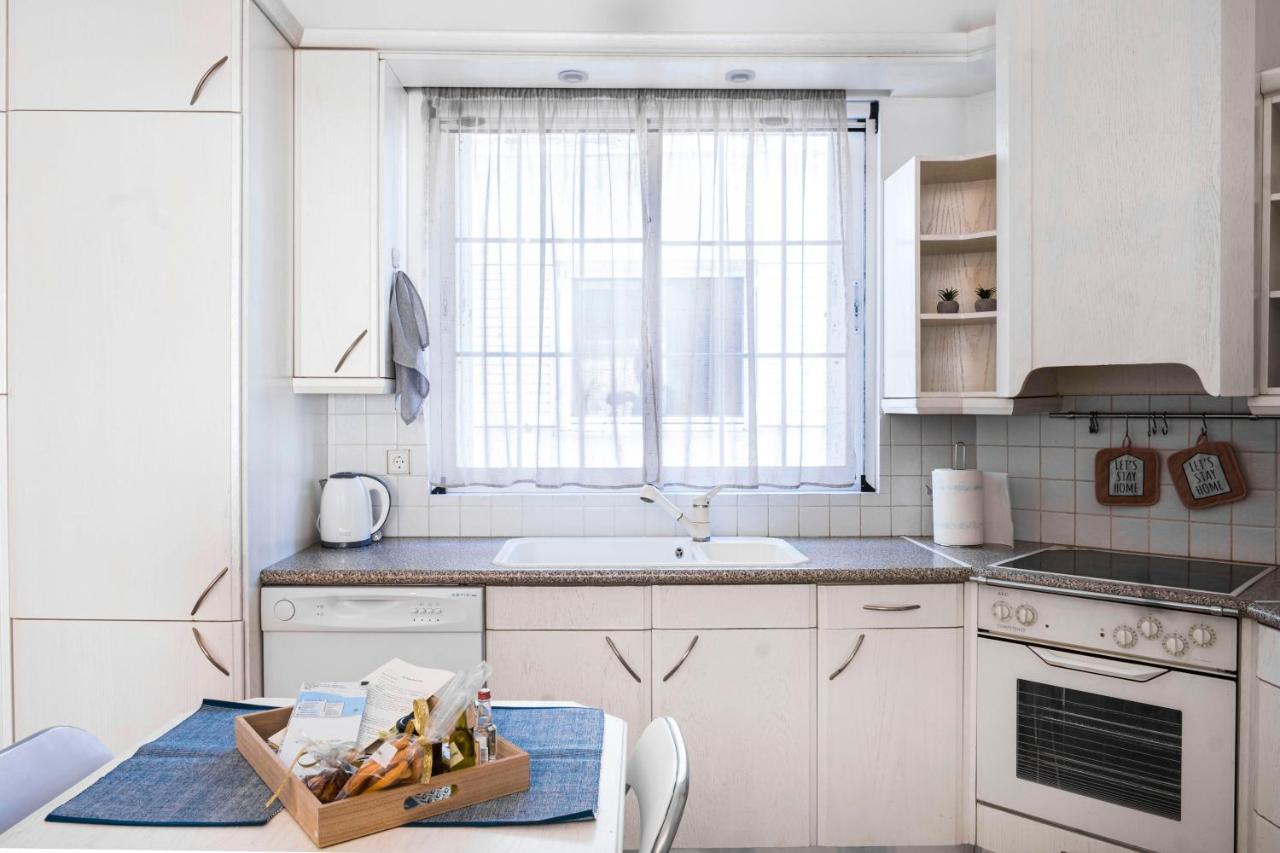 The Home Sweet Home - Family Friendly 2 Floor Apartment Kalamata Exterior foto