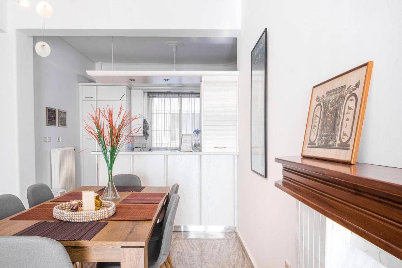 The Home Sweet Home - Family Friendly 2 Floor Apartment Kalamata Exterior foto