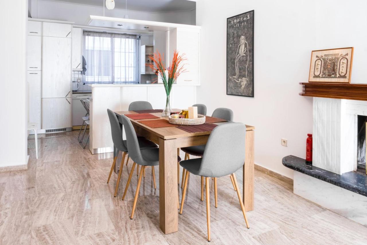 The Home Sweet Home - Family Friendly 2 Floor Apartment Kalamata Exterior foto
